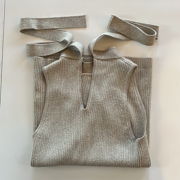 Anthropologie Tank Top - Picture 2 of 2